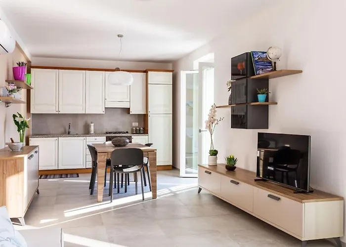 Celia's House Apartment *