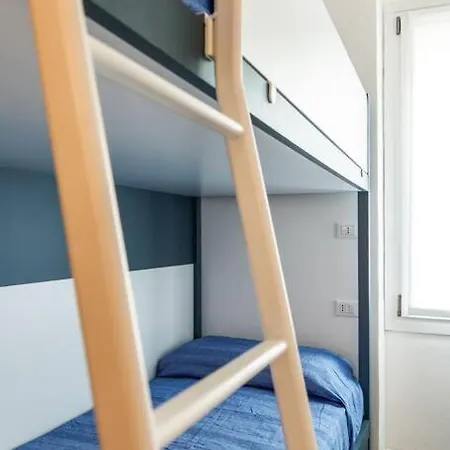 Apartment Celia's House